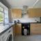 Oxford, 2 Bedroom Private Flat with Parking - Oxford