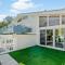 Upscale Modern Home with perfect triad location - هاي بوينت