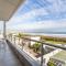 Luxury Private Beachfront 2 bedroom Dolphin Apartment, Blouberg, Cape Town Luxury Private Beachfront 2 bedroom Dolphin Apartment, Blouberg, Cape Town
