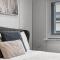 Standard Triple Room - Luxe Spot - Next to Central - Shared Bathroom