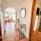 ANN001 Bright Two Bedroom Townhouse