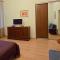 Home Hotel Apartments on Mykhailivska Square - Kiev