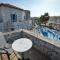 Taletos Apartments
