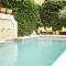Le Moulin, Lourmarin, a Beaumier Hotel
