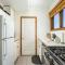 Mountain View Apartment Near Downtown & Hiking - 埃弗格林