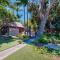 Breakwater Escape A 200 - Oceanside