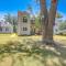 Walk to Lake Michigan - South Haven Condo!