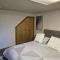 Furnished 1BR Apt with Equipped Office- North Seattle - سياتل
