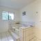 Secluded Waimea Hideaway with Lanai and Views!