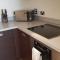 KCS Birmingham City Apartment with Balcony/Parking