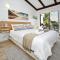 Beachfront 1BR, Loft - Surf, Cafe, Relax