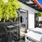 Beachfront 1BR, Loft - Surf, Cafe, Relax