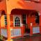 Belle Sunrise Villa Cozy Tropical Escape for a Local Experience