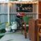 Moffat Beach Coastal Contemporary Unit B