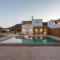 Thalelion 3 bedroom Villas with private pool and Jacuzzi - Наксос
