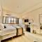 Royal Goddess Guest House, Walled City