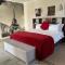 Manor on the Bay Guest House