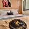 Royal Goddess Guest House, Walled City