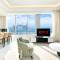 LUX Iconic Views at The Palm Tower Suite 4