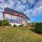 4 Bedroom Cozy Home In Plouarzel - Plouarzel