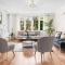 Spacious 5 BR House - 诺丁汉