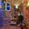 Chateau de Pys Guest House - Latrape