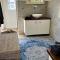 The Cottage Collection Paternoster