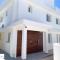 Villa Orash