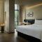 Lex River View Hotel