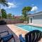 Stunning 4BR 3BA Cottage Pool 5 Min to Beach - Lake Worth