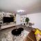 Est One Apartament 2 camere semidecomandat