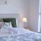 Brand New Comfy Home 4Bedroom designer furniture