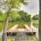 Modern Lake House Retreat with Deck on Pickwick Lake - Counce