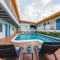 Spacious unit with pool and parking - M33