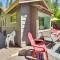 Cozy Retreat w/ Deck ~ 2 Mi to Pinecrest Lake!