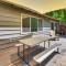 Cozy Retreat w/ Deck ~ 2 Mi to Pinecrest Lake!