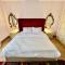 Luxurious 3 BR Rustic Apartment Overlooking Huge Garden - For Families and Couples
