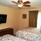 GV402 LUXURIOUS CONDO 3 min walk to beach, next Beach Park Isla Blanca - South Padre Island