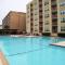 GV502 LUXURIOUS CONDO 3 min walk to beach, next Beach Park Isla Blanca - جنوب جزيرة بادري