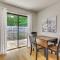 High Point Townhome with Patio, 1 Mi to Main Street! - هاي بوينت
