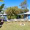 Boyne Island Motel and Villas
