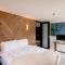 Luxe Hobart Villa - Boxwood
