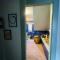 Flat with heart and art nearby centre of the Prague - 布拉格