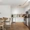 California Building by Hosteeva - 新奥尔良