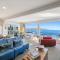 Pacific Ocean seafront home near airport