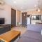 Venetian Signature Condo - 乔木提恩海滩