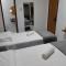 PARALELO 9s HOTEL