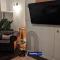 Cosy 3-Bed Home, Free Parking & WiFi - 博尔顿