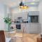 Elliot Oliver - Stylish 2 Bedroom Town Centre Apartment