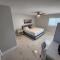 Modern Saltwater Front Home with A Private Pool - كيب كورال
